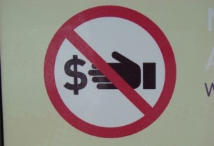 moneyhand