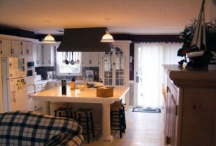 white kitchen