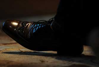 closest shoe shine