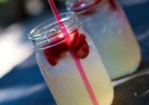 strawberry lemonade