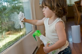 kids cleaning window