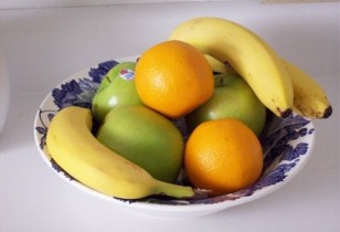 bowl of fruit