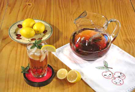 How To Make Sweet Tea - Easy Southern Sweet Tea Recipe