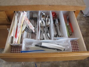 DIY Upright Utensil Drawer Organizer