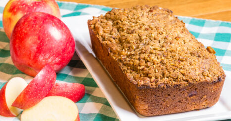 This is the BEST homemade apple bread recipe!! Make it today and you will feel like you're sitting in grandma's kitchen enjoying a cup of tea with her! It makes a great dessert or snack for when the kids get home from school!