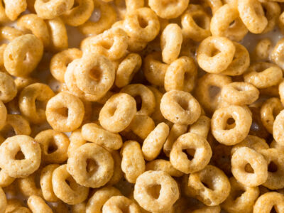 This easy Cheerio marshmallow treats recipe makes a tasty cereal bar similar to Rice Krispies treats, but with Cheerios and peanut butter! It's a perfect treat for kids' lunches and after school snacks!