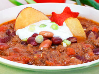 This crockpot bean goulash recipe is a super easy dump and go crockpot recipe. It makes a delicious, hearty one dish meal that everyone loves and it takes less than 5 minutes to prepare!