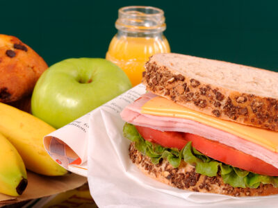 Do you rack your brain trying to make lunches your kids will eat? These 15 cheap and easy school lunch ideas will save you lots of money and time while satisfying your picky eaters!