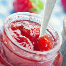 Easy Strawberry Jam Recipe