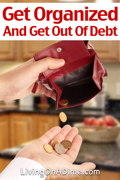 Some of the most common goals people have are to get organized and get out of debt but it can be difficult to know how to start. These easy tips will help!
