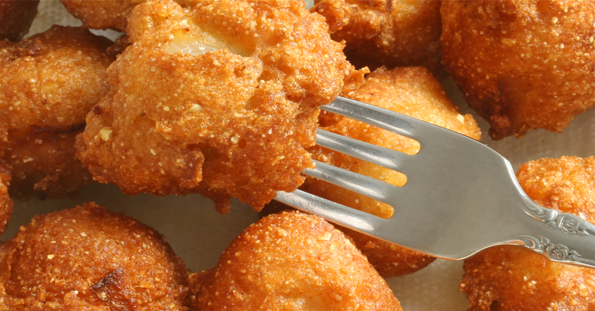 Best Hush Puppy Recipe Easy, Homemade Guide 2023 AtOnce