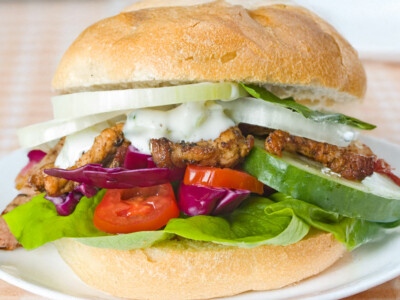 This Honey Mustard Chicken Sandwiches Recipe features juicy, broiled chicken breasts coated in a delicious honey-Dijon sauce with just the right blend of spices. Served on a soft bun, they’re an easy, mouthwatering meal you’ll crave again and again! Sweet, tangy, and packed with flavor!