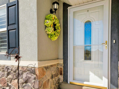 How can you clean screens on a storm door when the screen does not seem to be removable? Here are a couple easy ideas.