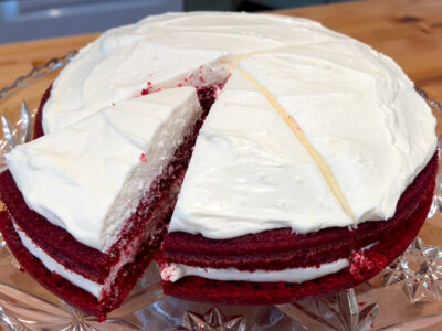 Looking for a delicious dessert to impress your guests? Look no further! This red velvet cheesecake recipe is easy to make and boasts a rich, velvety smooth texture that will leave your taste buds wanting more. Perfect for any occasion, this cheesecake is sure to be a hit at your next get-together.