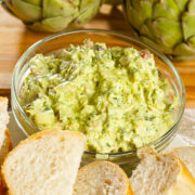 This easy spinach artichoke dip recipe makes a delicious dip great for parties and other get-togethers! Quick, easy to make and simply yummy!